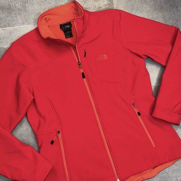 The North Face Apex Bionic Jacket - Women's Large - Coral Pink - Picture 3 of 15